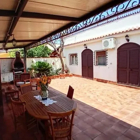 Rosetta Vacanze Al Mare Holiday home *